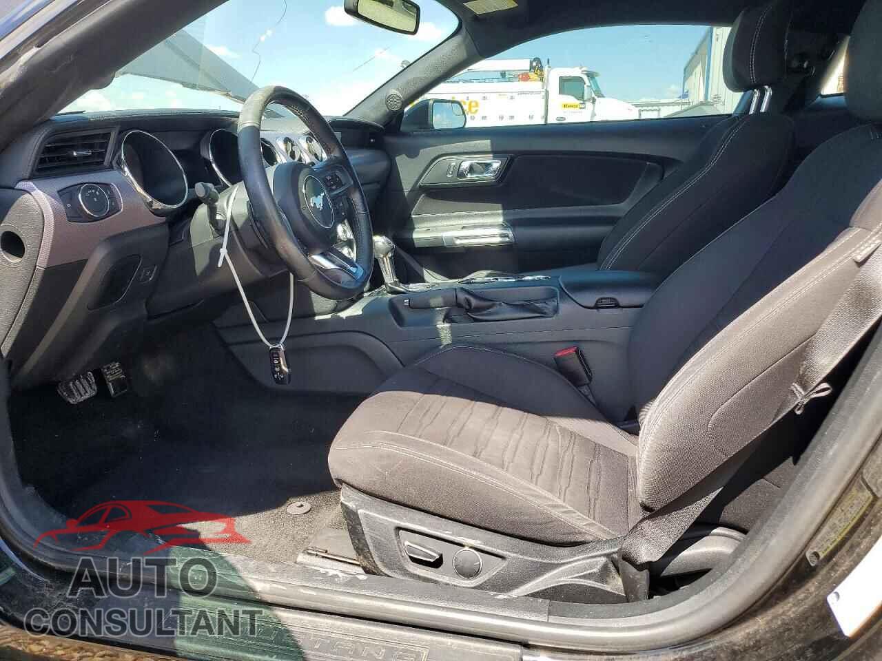 FORD MUSTANG 2017 - 1FA6P8TH2H5291238