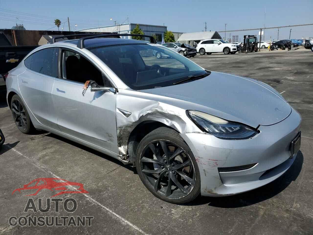 TESLA MODEL 3 2018 - 5YJ3E1EA6JF005289