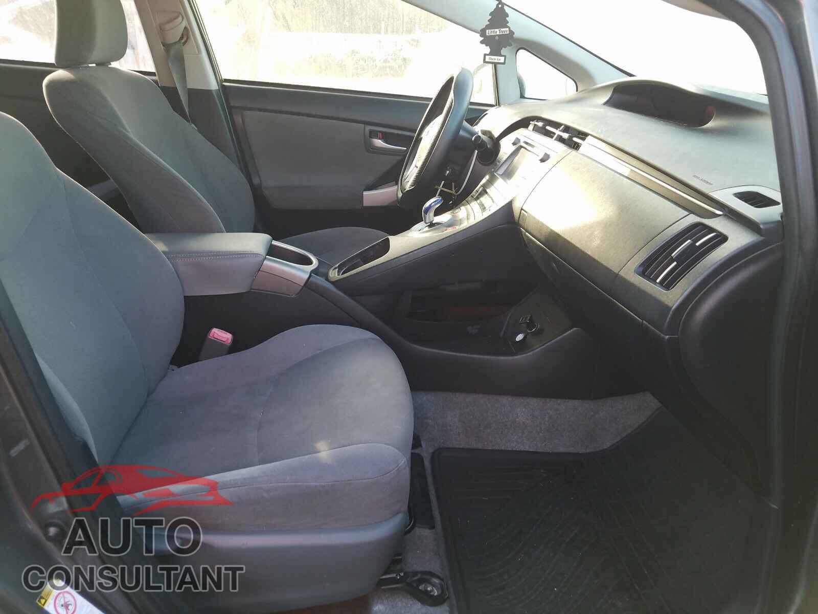 TOYOTA PRIUS 2013 - JTDKN3DU8D5604204