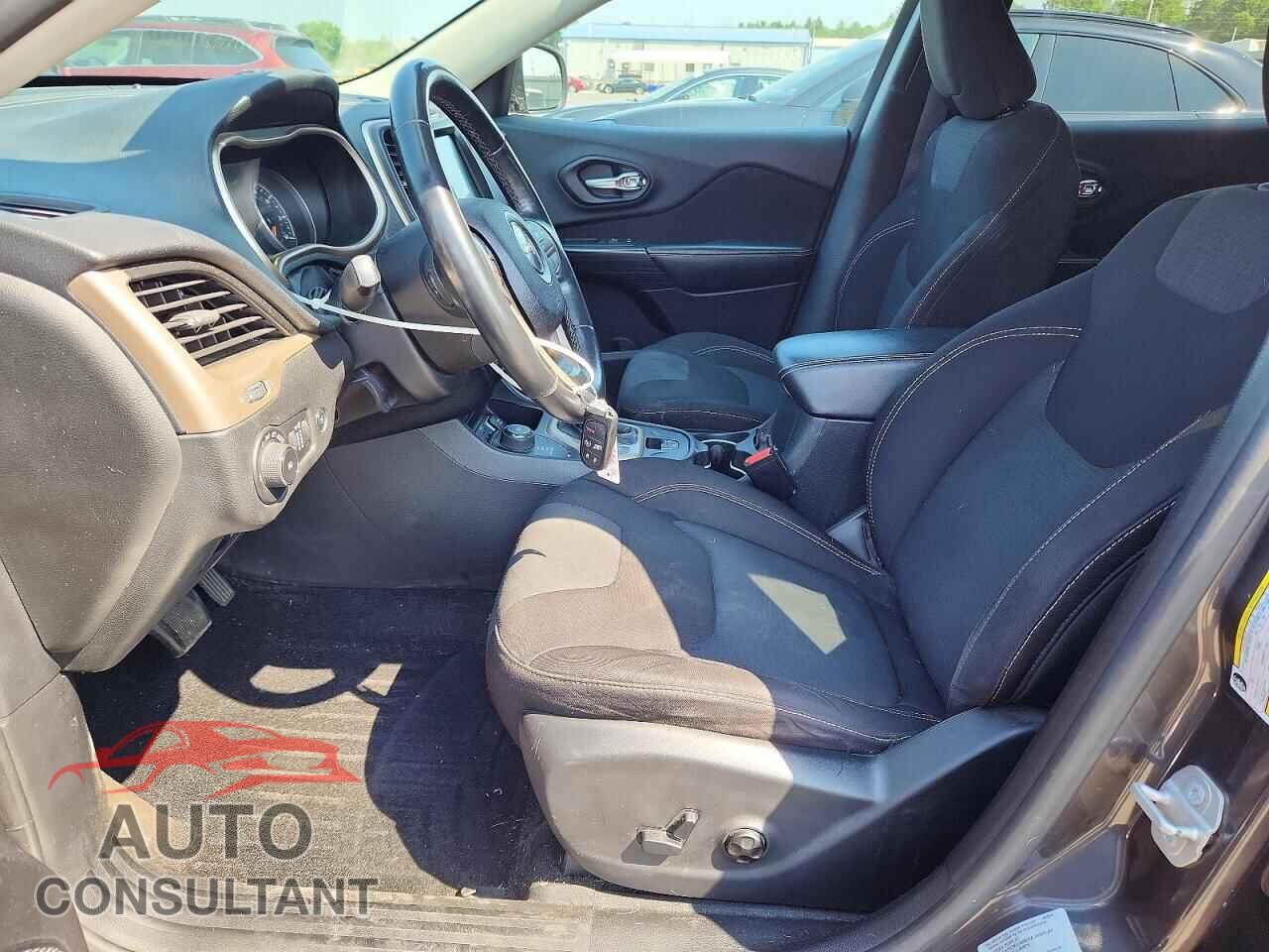 JEEP CHEROKEE 2015 - 1C4PJMCS7FW787843