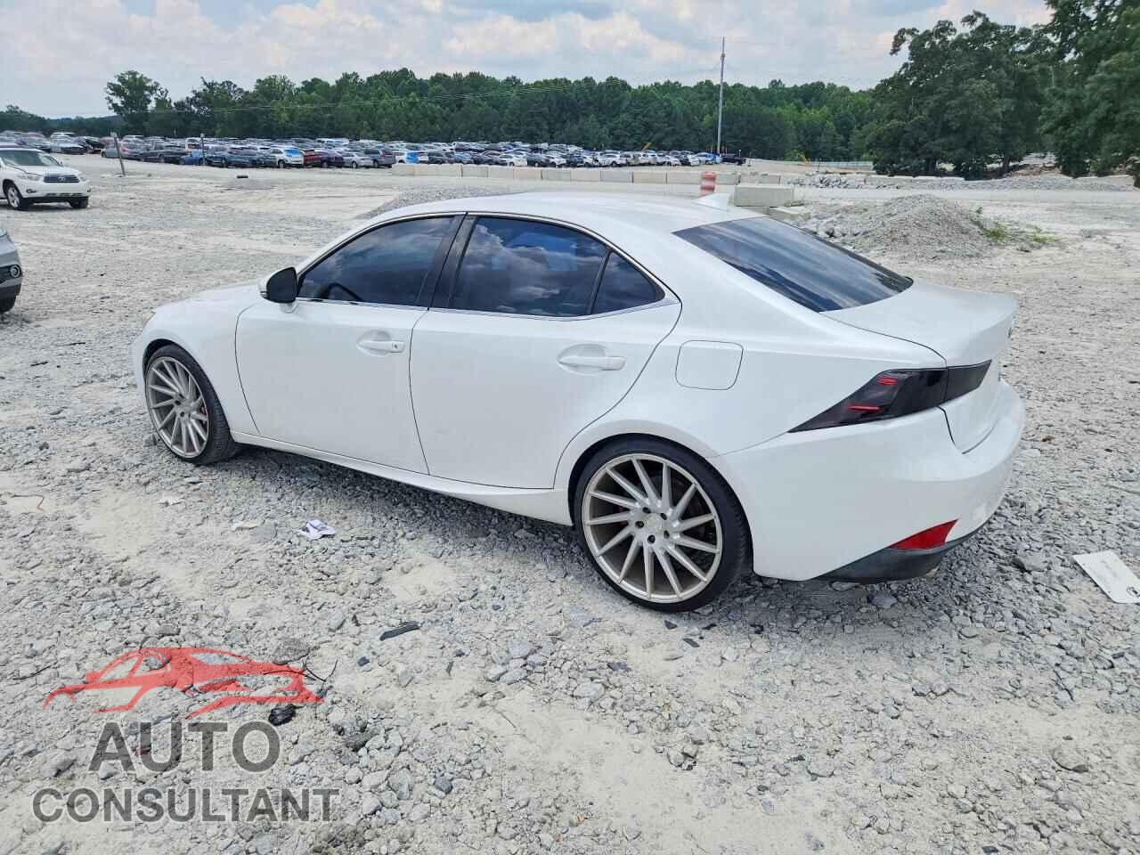 LEXUS IS 2016 - JTHBA1D22G5010404