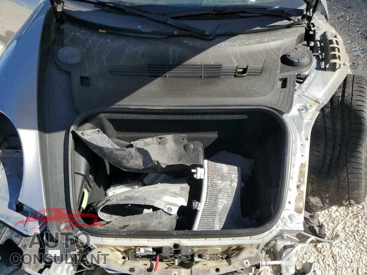 PORSCHE 911 2017 - WP0CB2A90HS155311