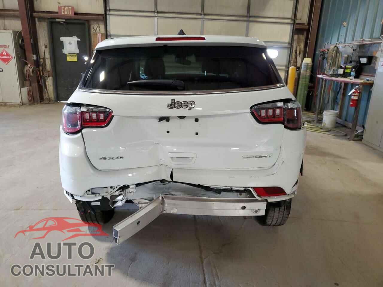 JEEP COMPASS 2022 - 3C4NJDAB7NT205819