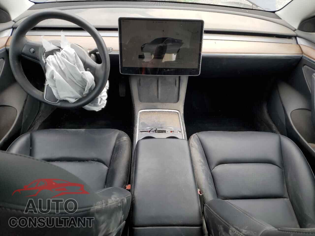 TESLA MODEL 3 2022 - 5YJ3E1EA6NF301905