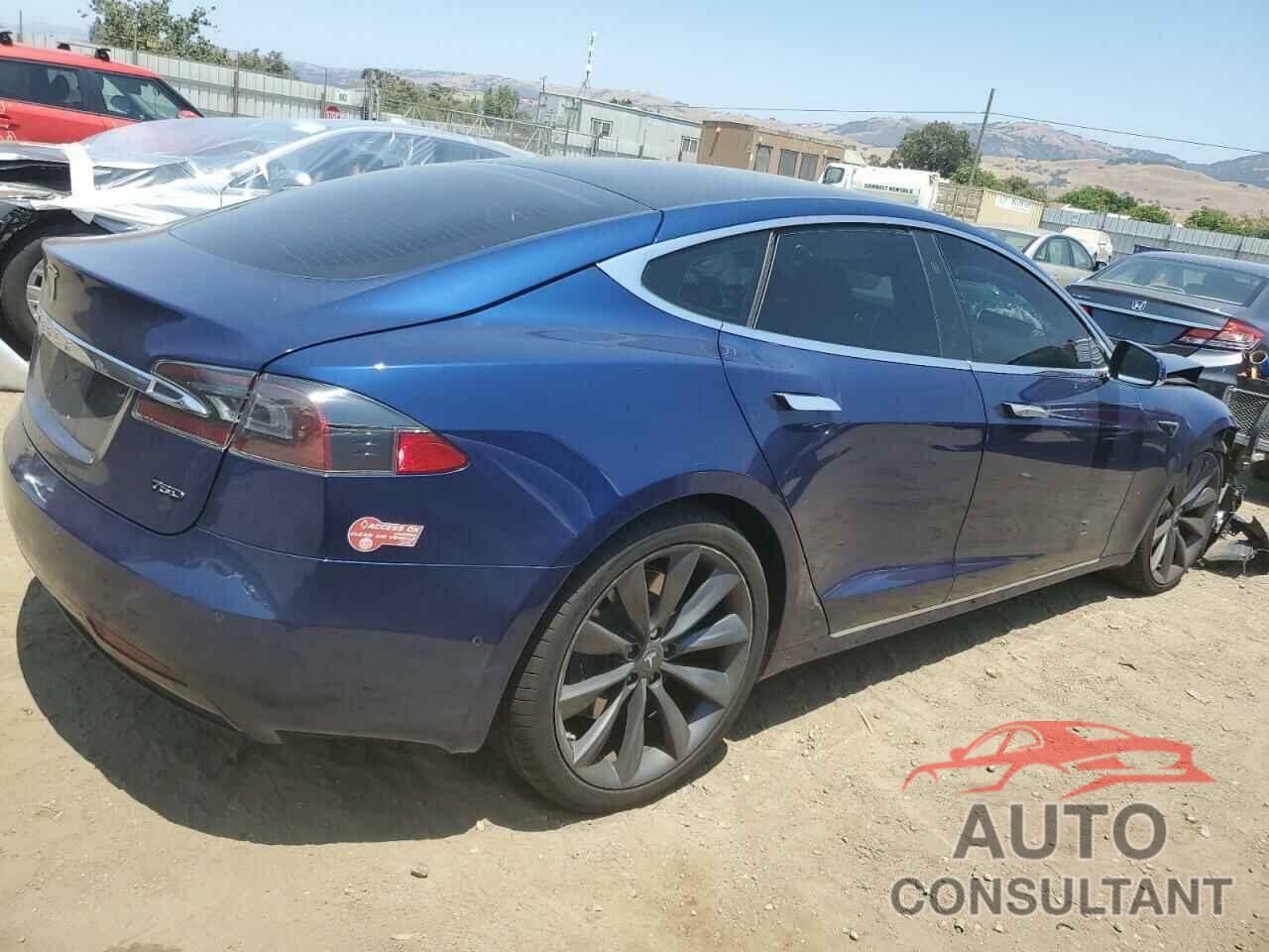 TESLA MODEL S 2018 - 5YJSA1E25JF249743