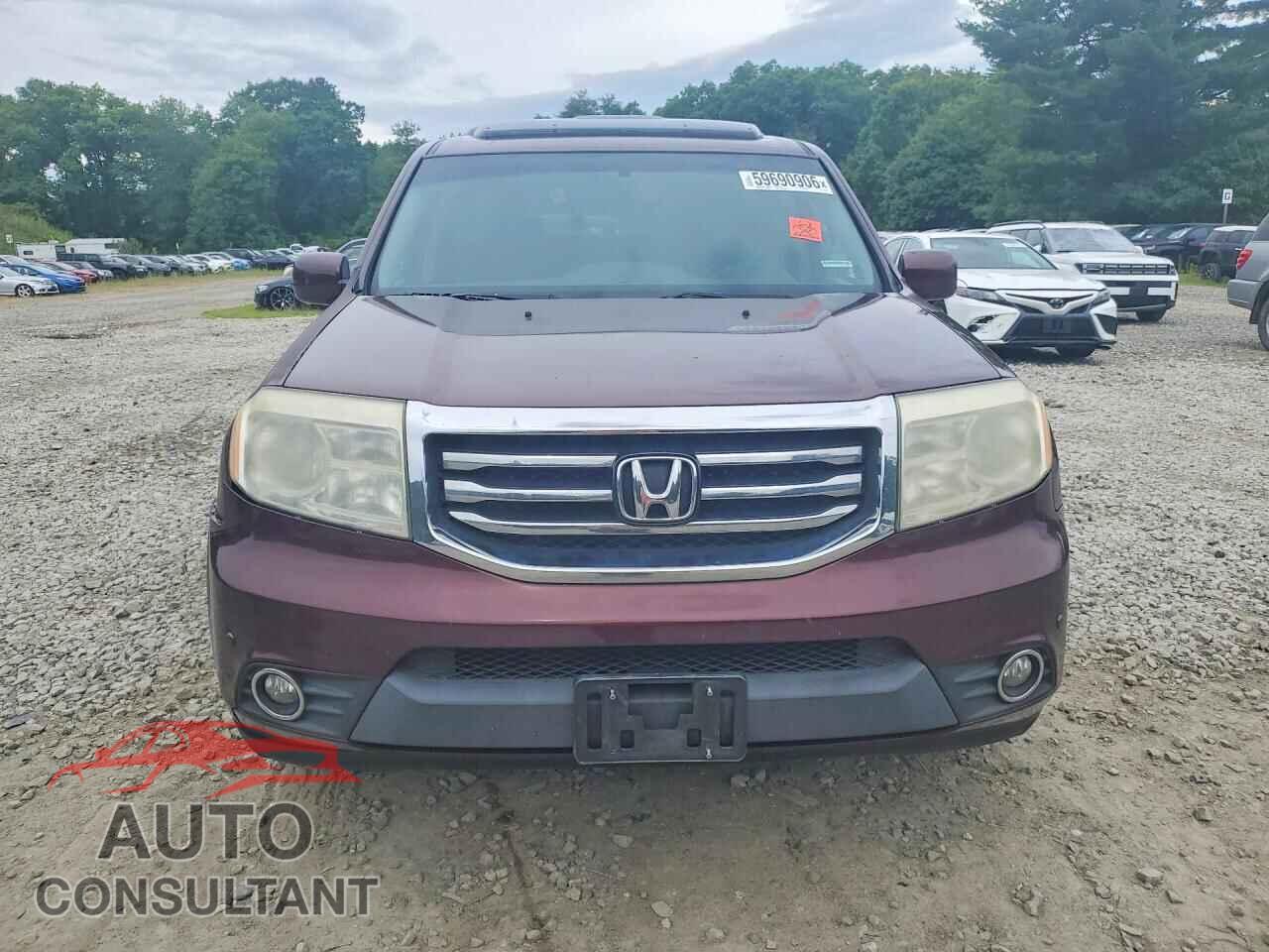HONDA PILOT 2012 - 5FNYF4H98CB019820