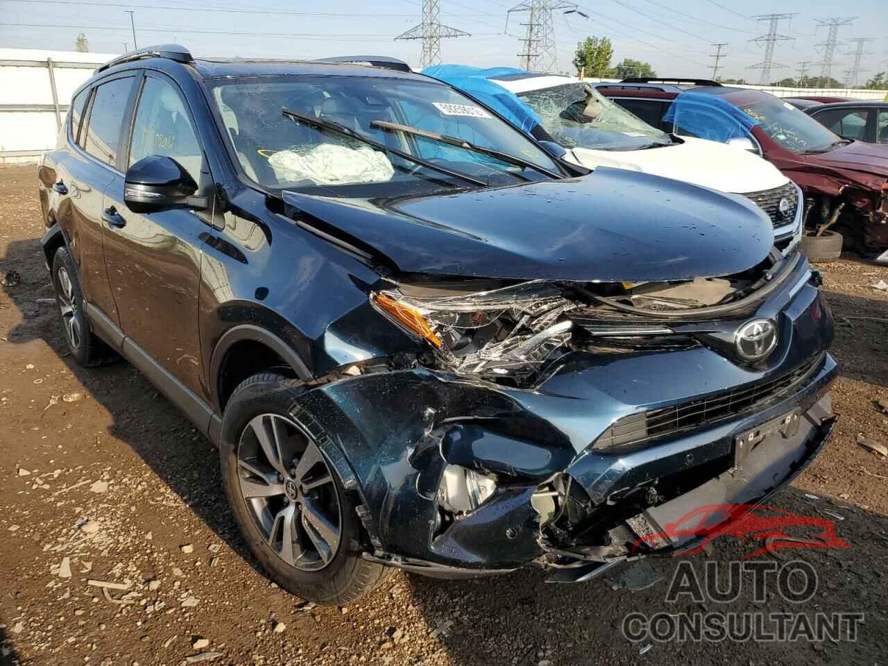 TOYOTA RAV4 2017 - JTMRFREV6HD205020
