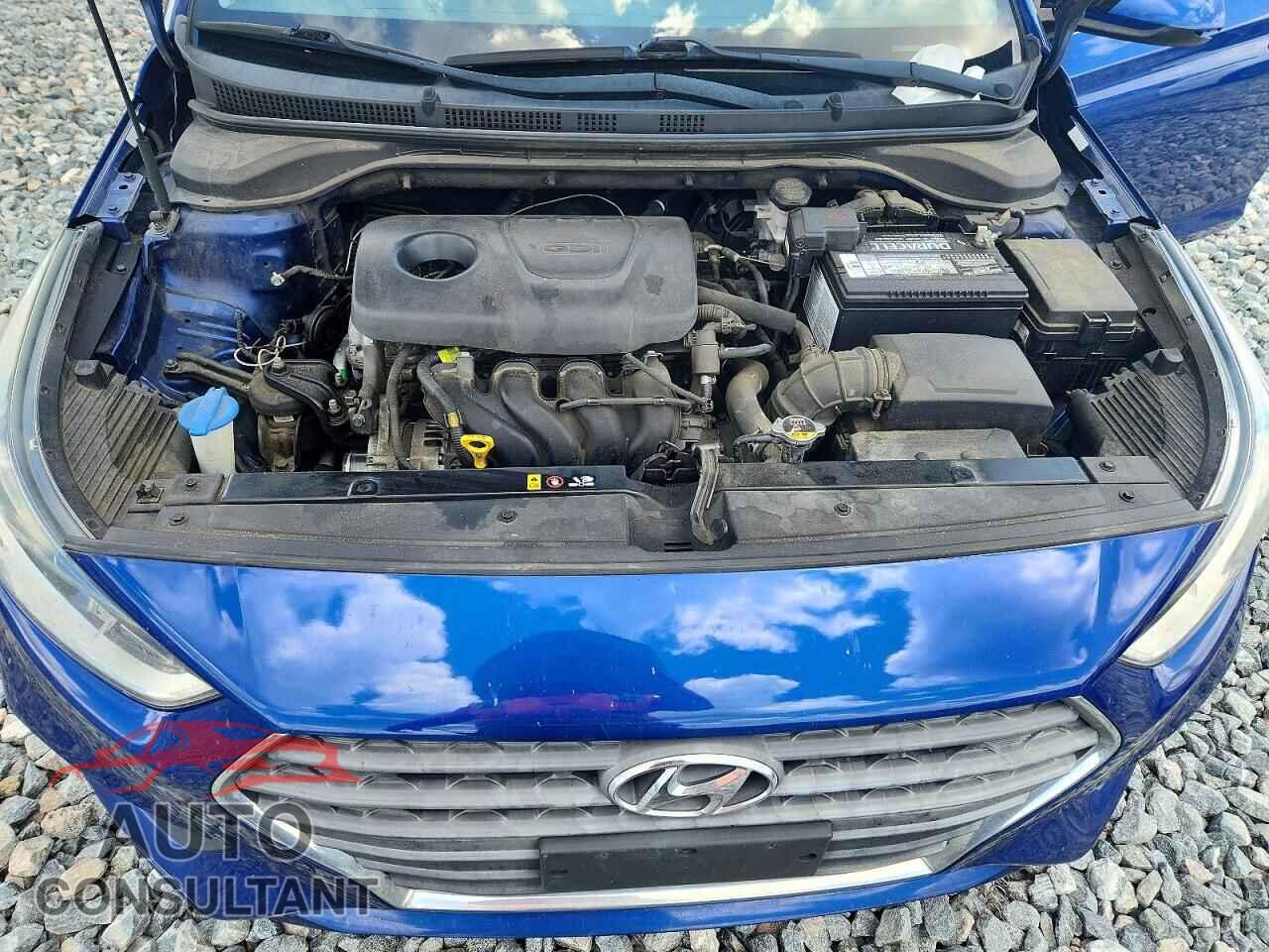 HYUNDAI ACCENT 2018 - 3KPC24A33JE032604