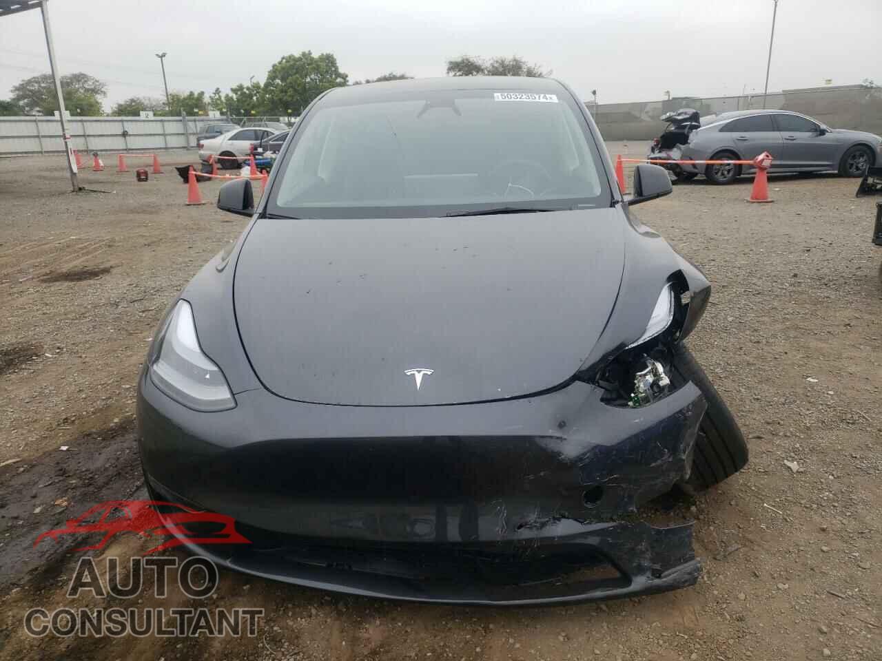 TESLA MODEL Y 2024 - 7SAYGDED3RF011237