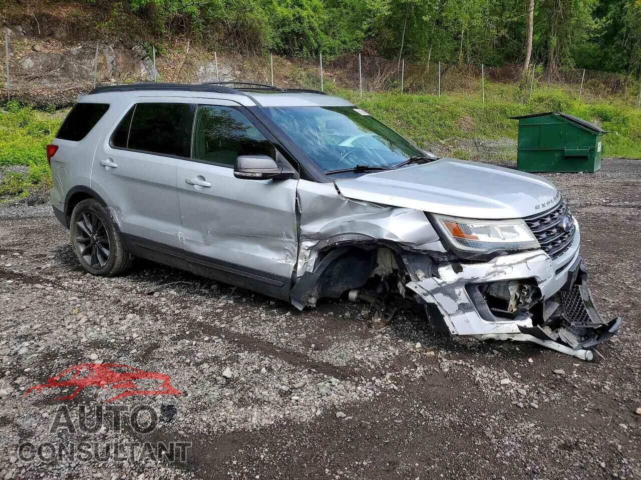FORD EXPLORER 2017 - 1FM5K8D87HGA83620