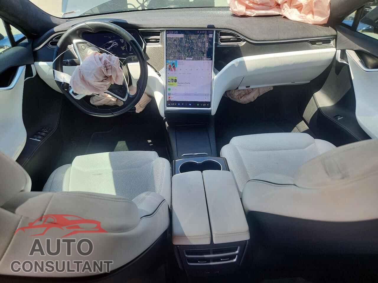 TESLA MODEL S 2017 - 5YJSA1E17HF184590