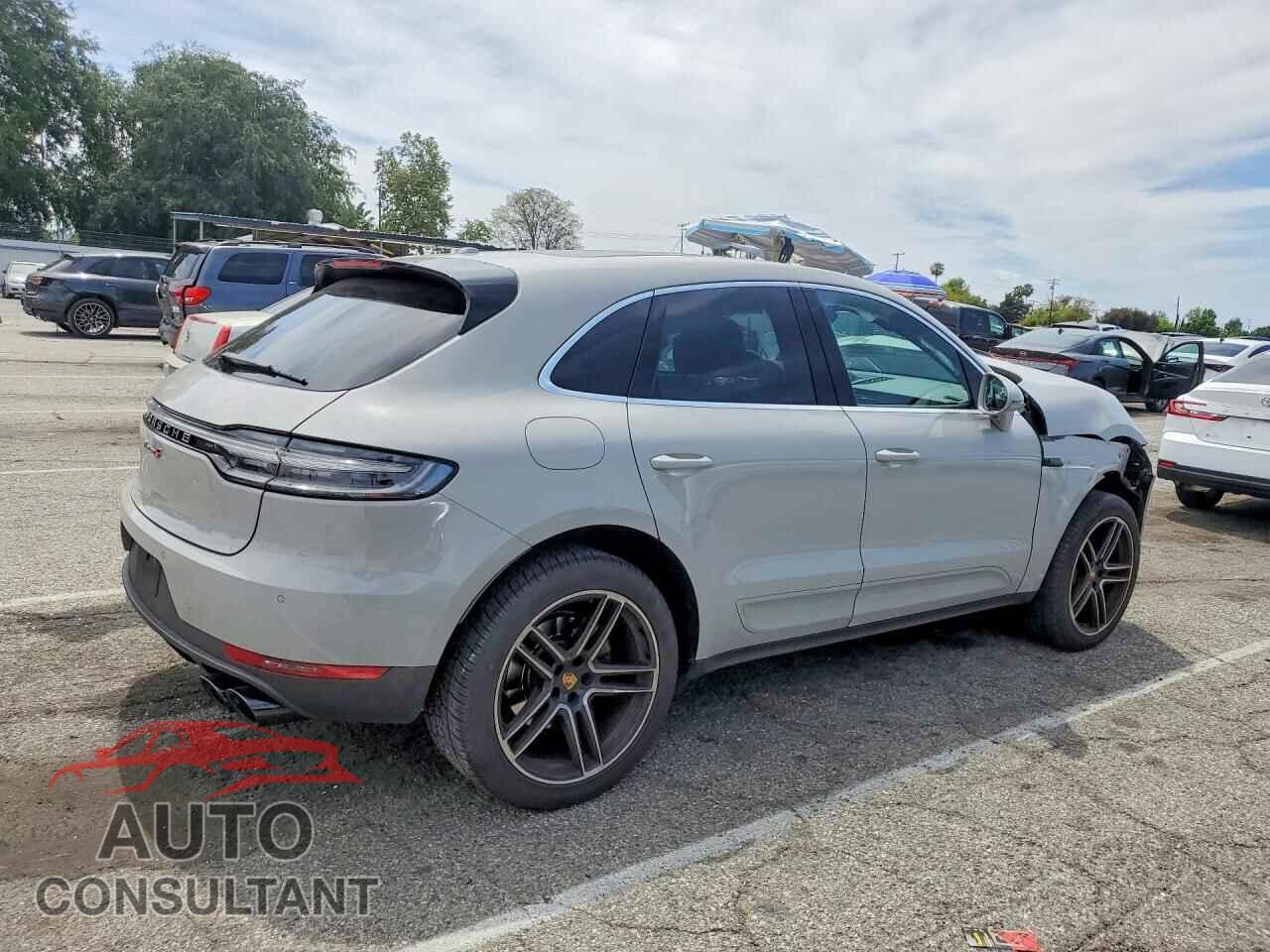 PORSCHE MACAN 2021 - WP1AB2A59MLB37977