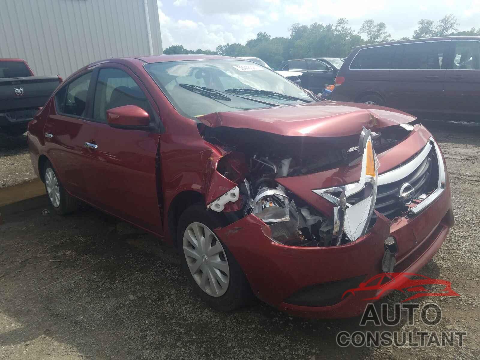 NISSAN VERSA 2019 - 3N1CN7AP2KL818728
