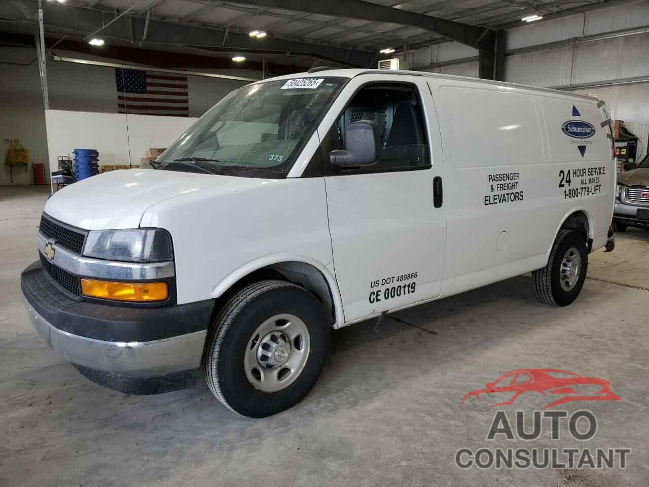 CHEVROLET EXPRESS 2021 - 1GCWGAF75M1239804