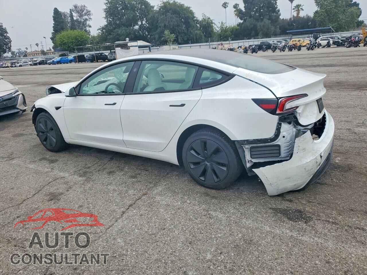 TESLA MODEL 3 2025 - 5YJ3E1EAXSF943006