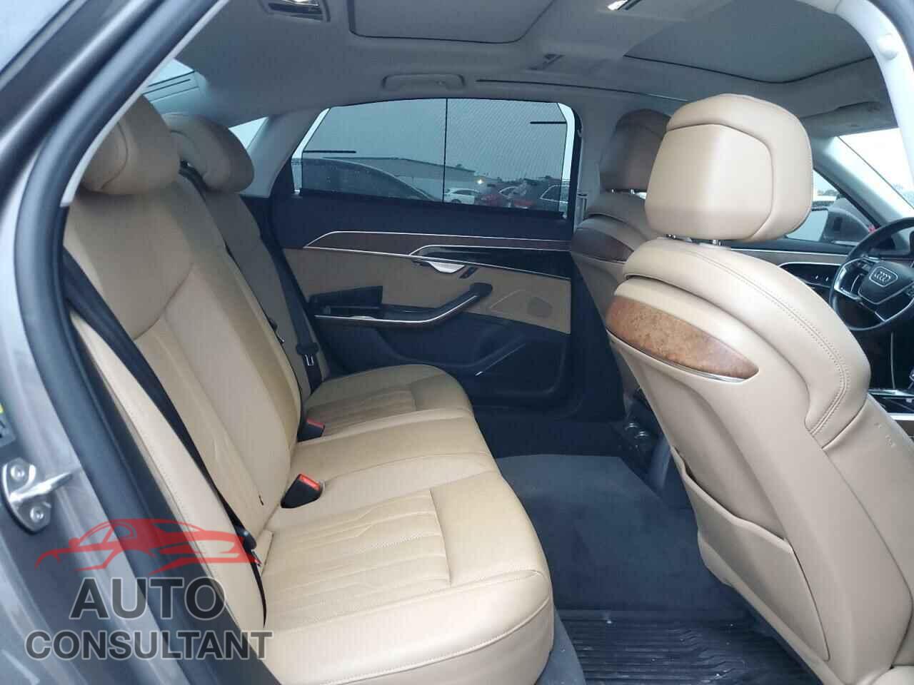AUDI A8 2019 - WAU8DAF83KN009594