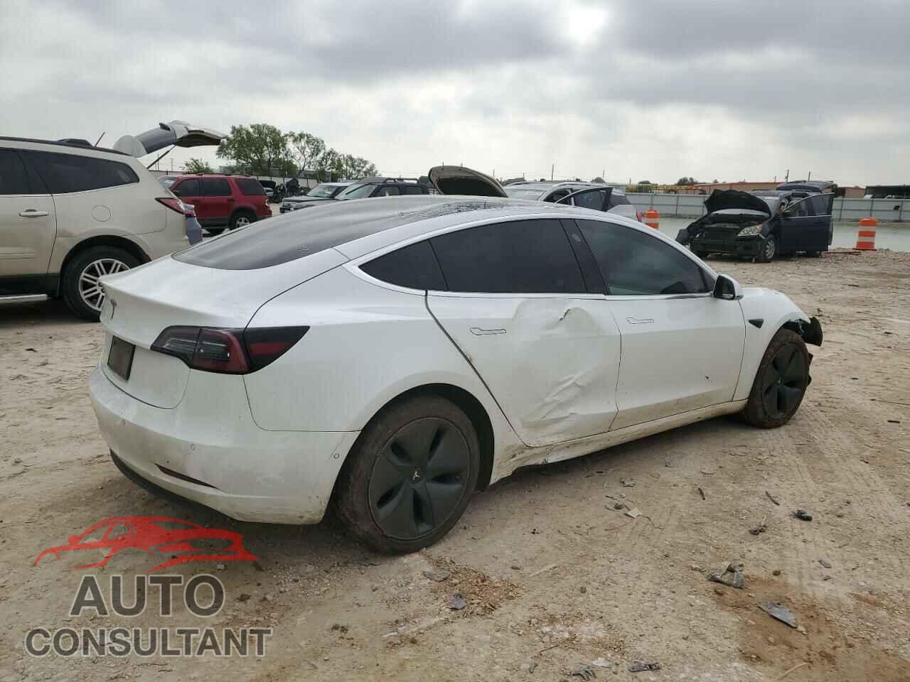 TESLA MODEL 3 2020 - 5YJ3E1EA9LF709943