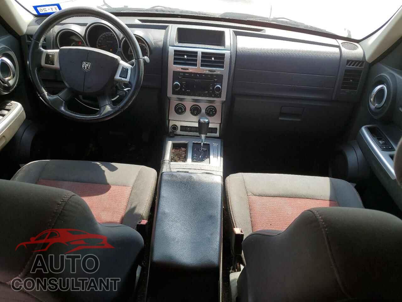 DODGE NITRO 2011 - 1D4PT6GX6BW512070