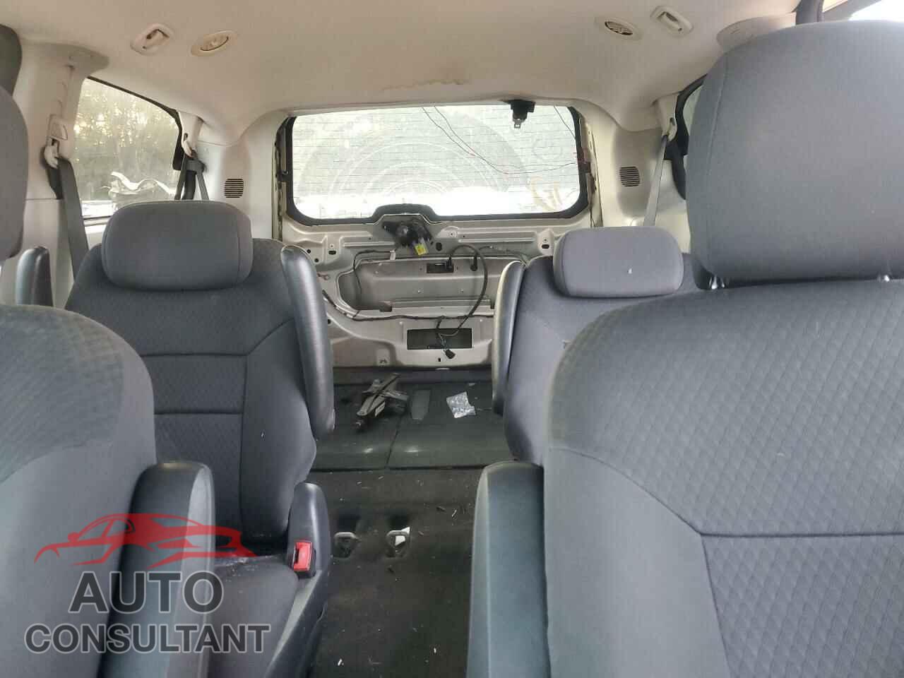 DODGE CARAVAN 2010 - 2D4RN4DE3AR370570