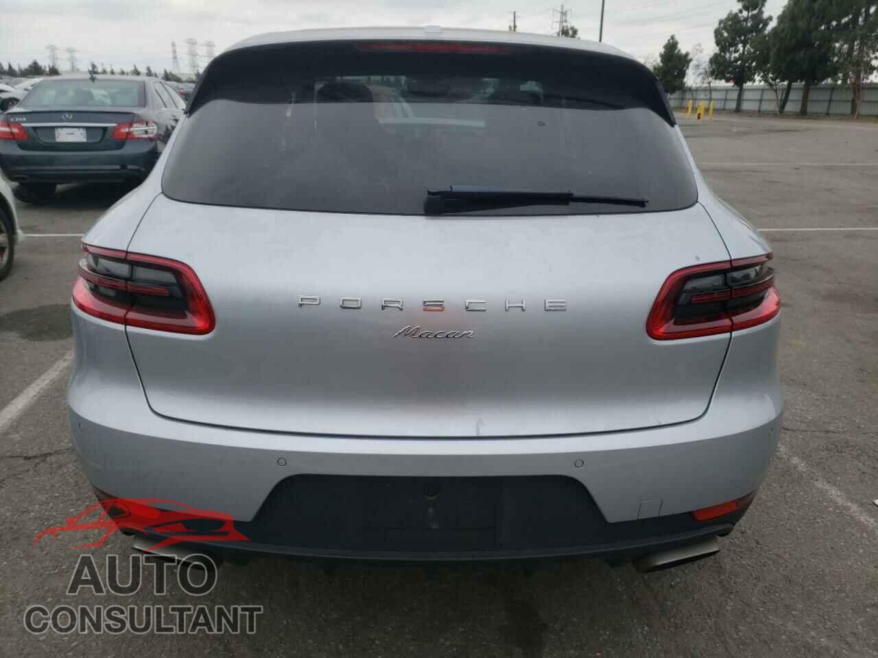 PORSCHE MACAN 2018 - WP1AA2A51JLB05247