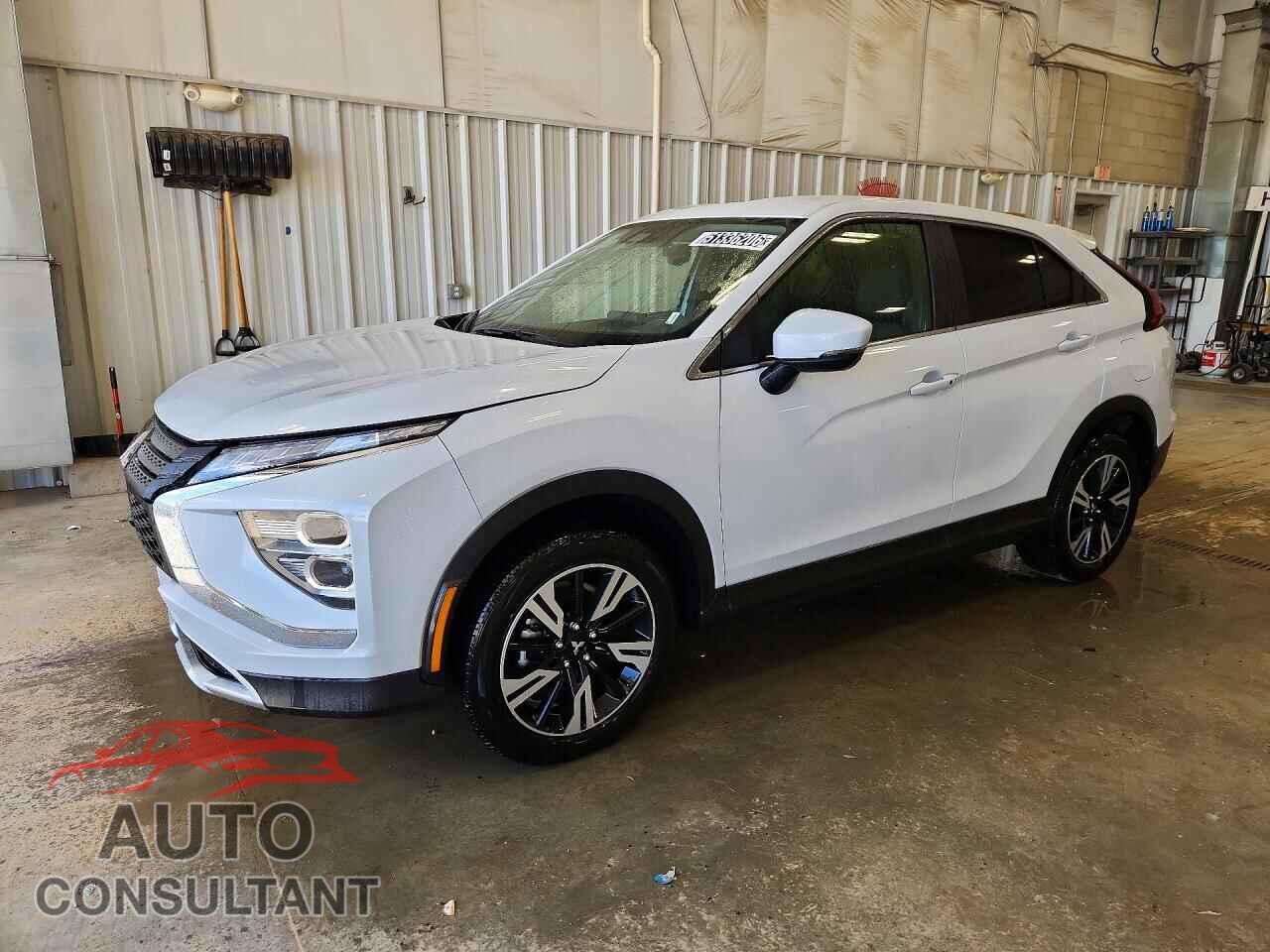 MITSUBISHI ECLIPSE 2025 - JA4ATWAA6SZ045975