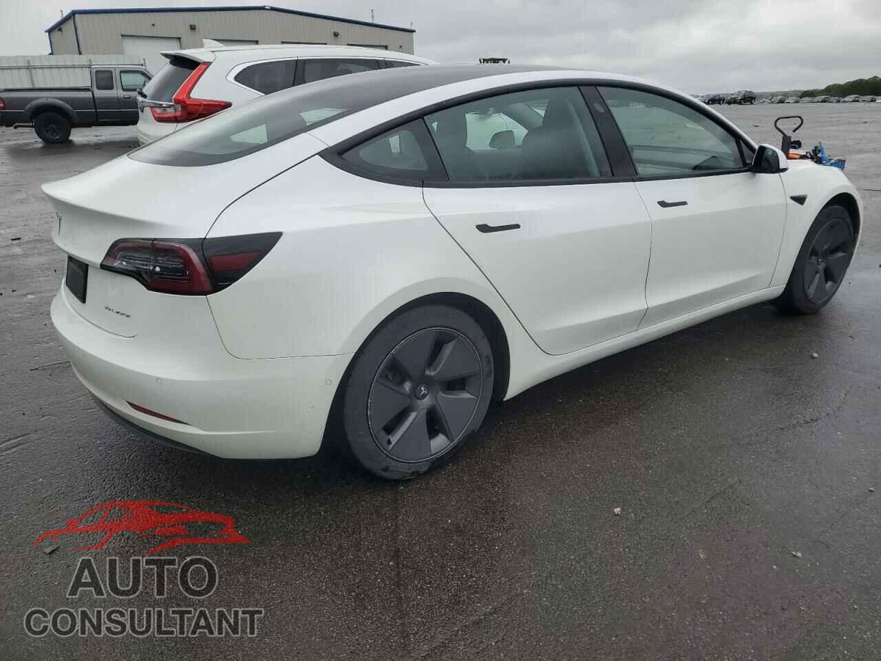 TESLA MODEL 3 2021 - 5YJ3E1EB0MF858266