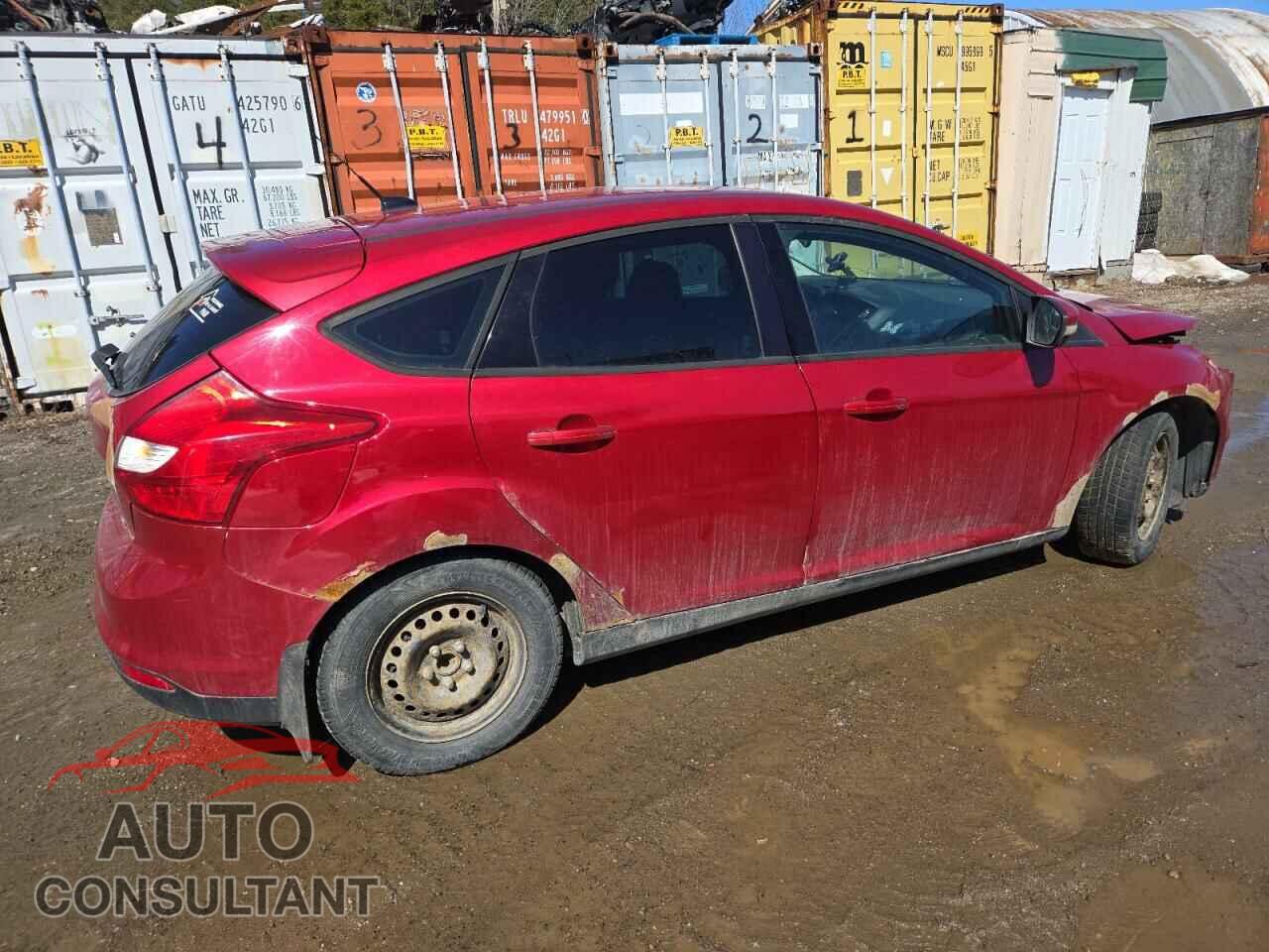 FORD FOCUS 2012 - 1FAHP3K21CL144308