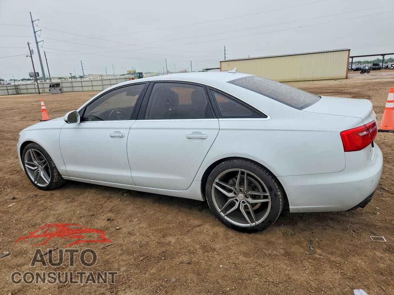 AUDI A6 2013 - WAUGFAFC6DN025527