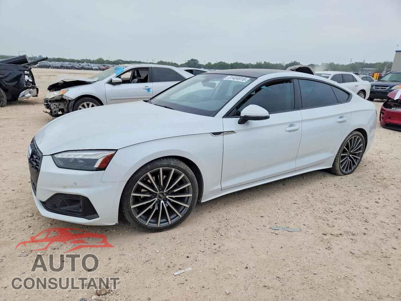 AUDI A5 2022 - WAUCBCF59NA028681
