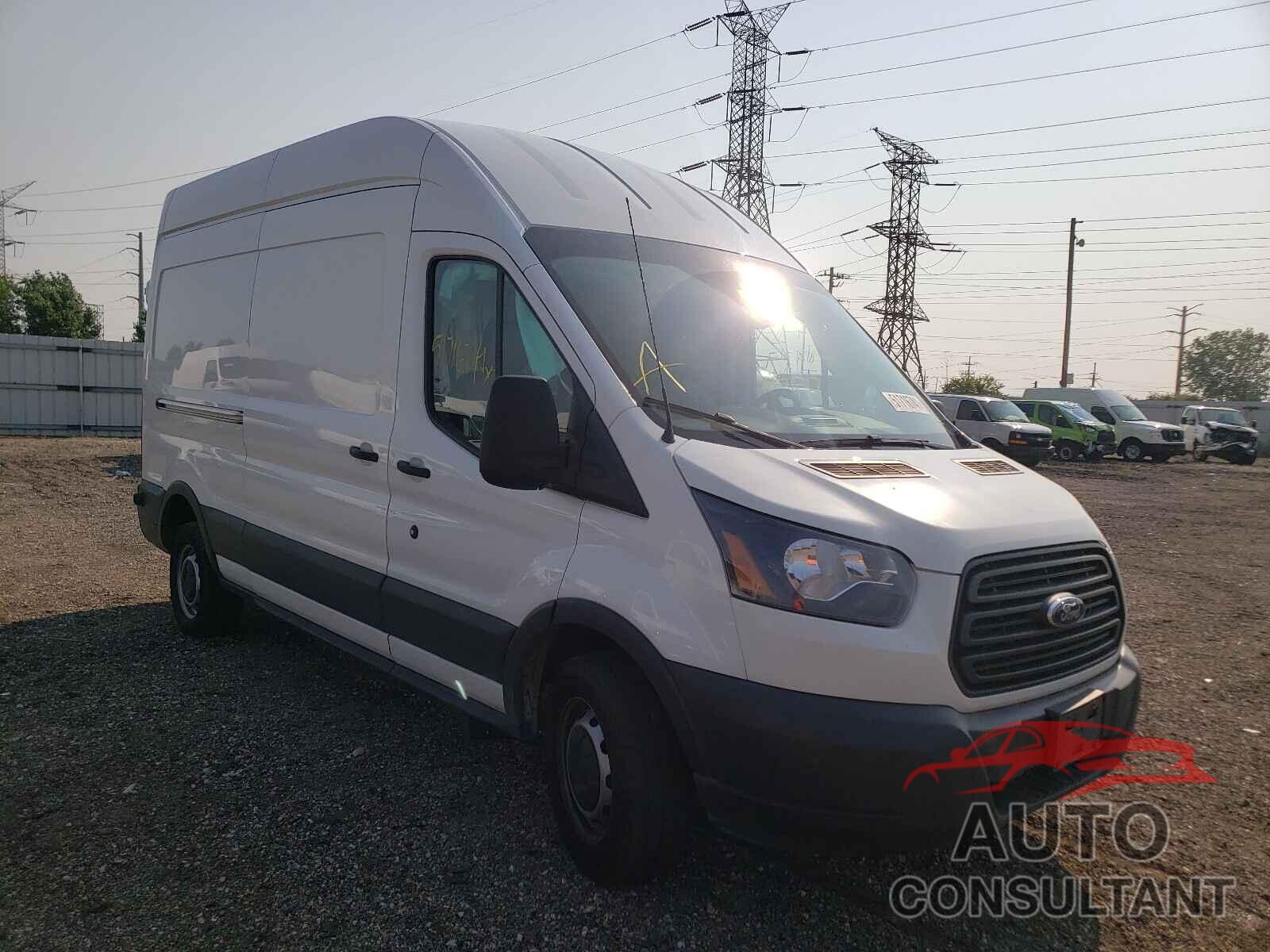 FORD TRANSIT CO 2018 - 1FTYR2XM7JKA84210