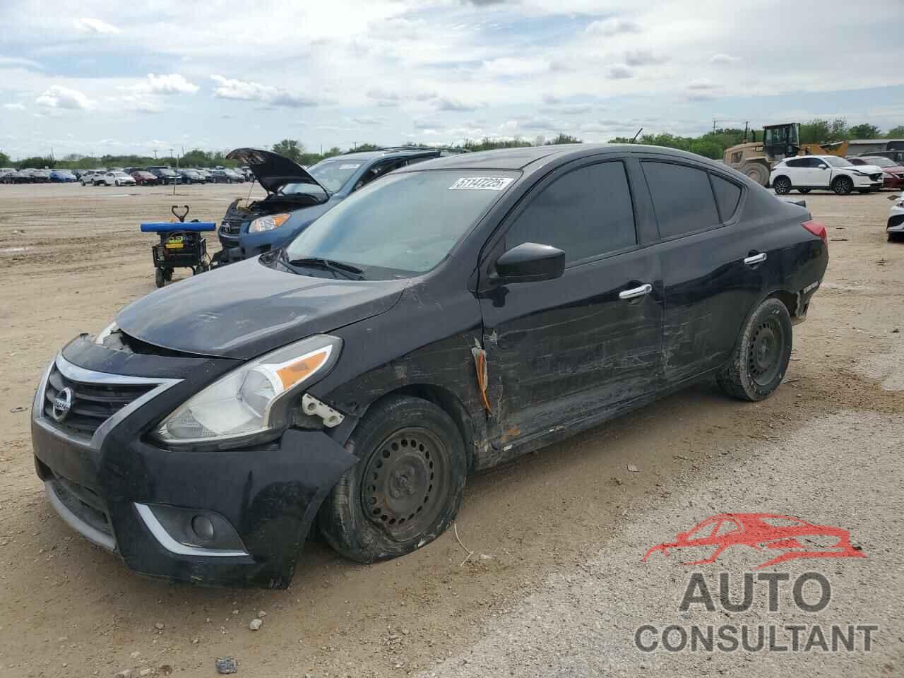 NISSAN VERSA 2017 - 3N1CN7AP8HL817396