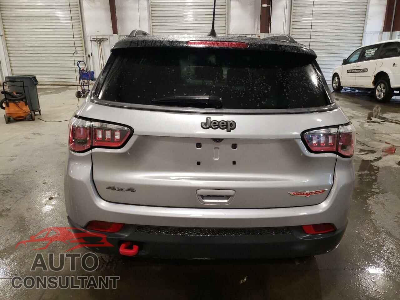 JEEP COMPASS 2019 - 3C4NJDDB2KT772222