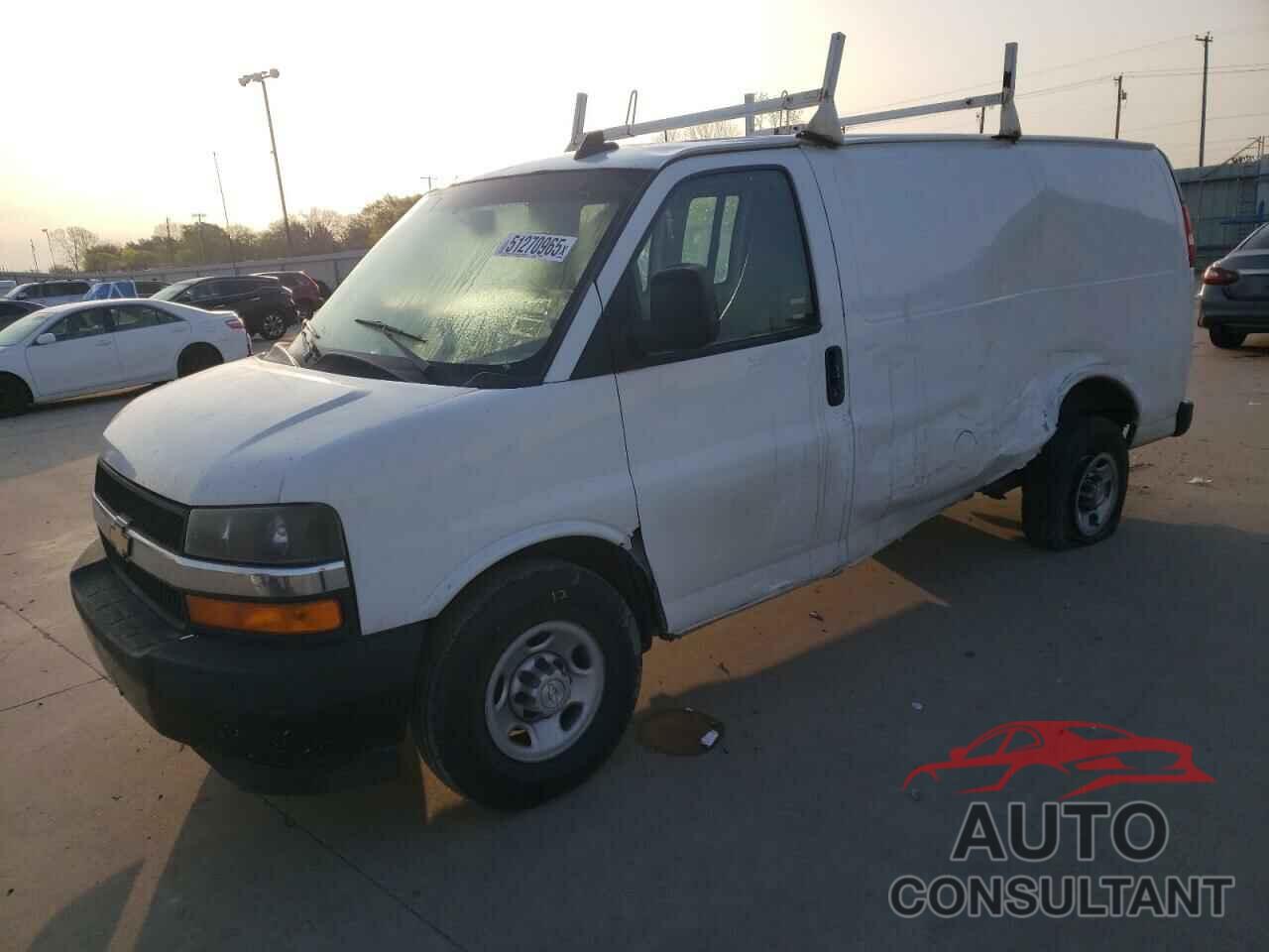 CHEVROLET EXPRESS 2018 - 1GCWGAFG2J1202902