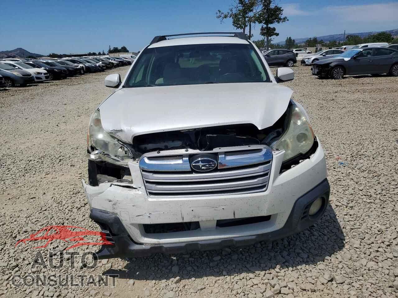 SUBARU OUTBACK 2013 - 4S4BRBCC1D3325076