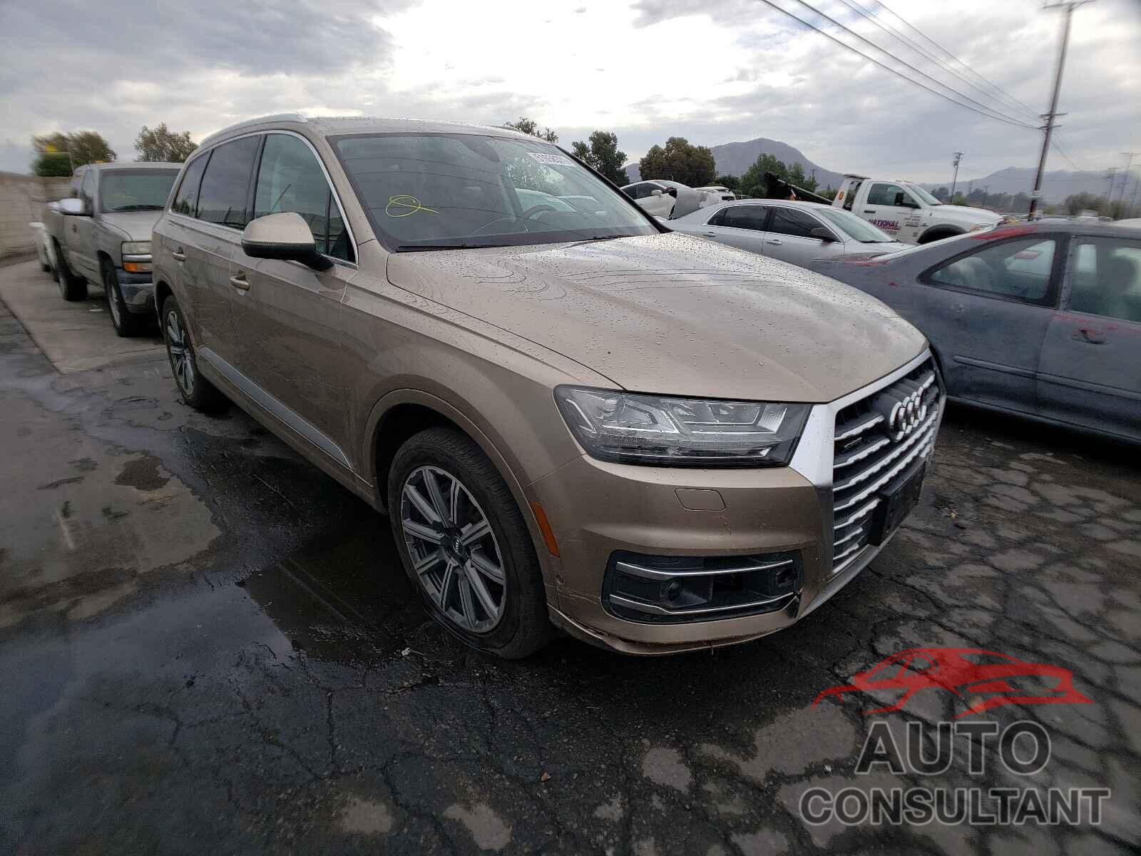 AUDI Q7 2019 - WA1VAAF71KD012113