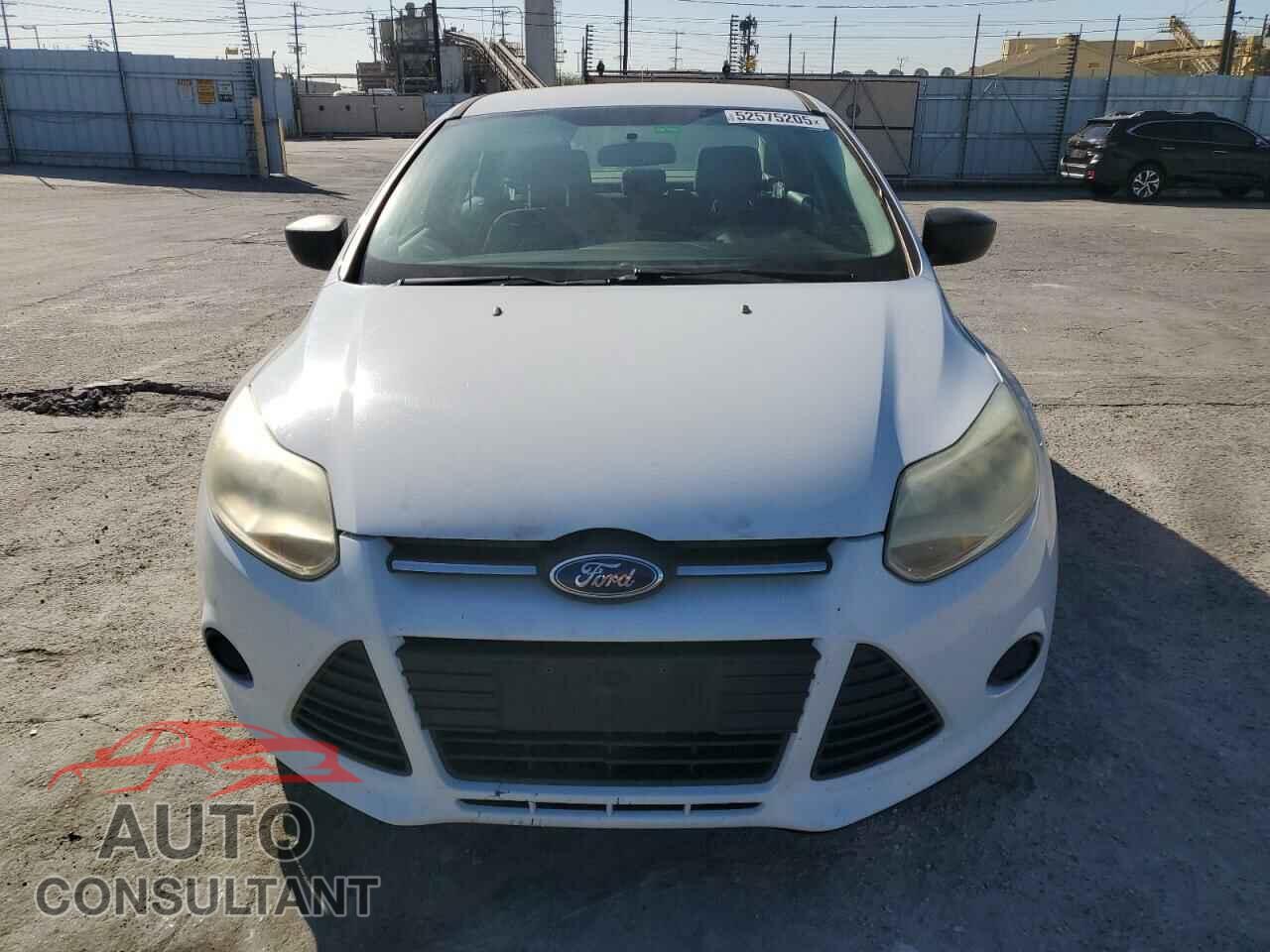 FORD FOCUS 2014 - 1FADP3E29EL225831