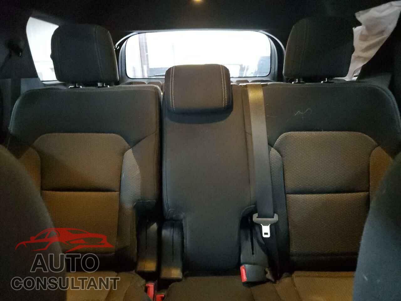 FORD EXPLORER 2017 - 1FM5K8D80HGA56940