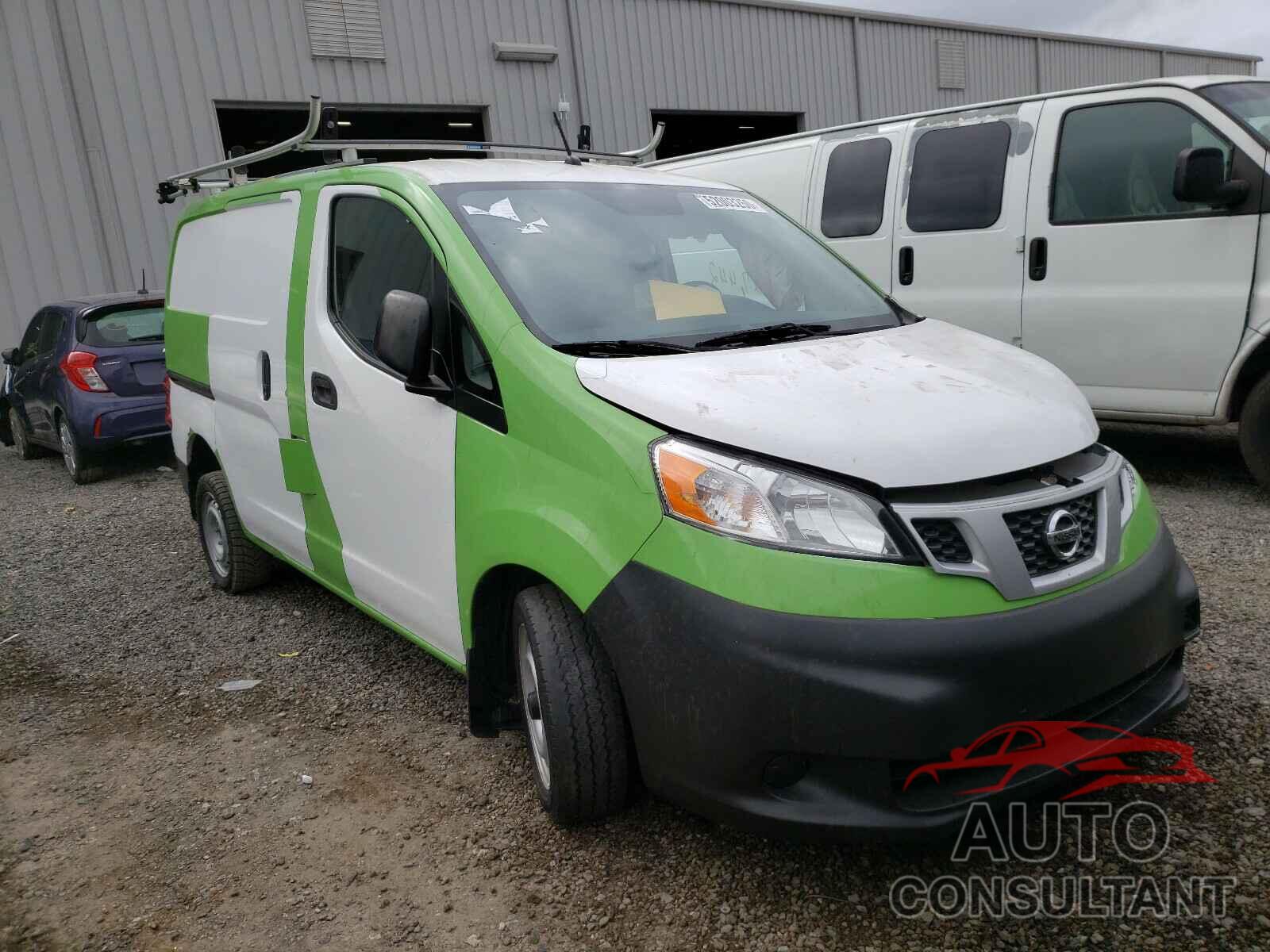 NISSAN NV 2017 - 3N6CM0KN8HK692844