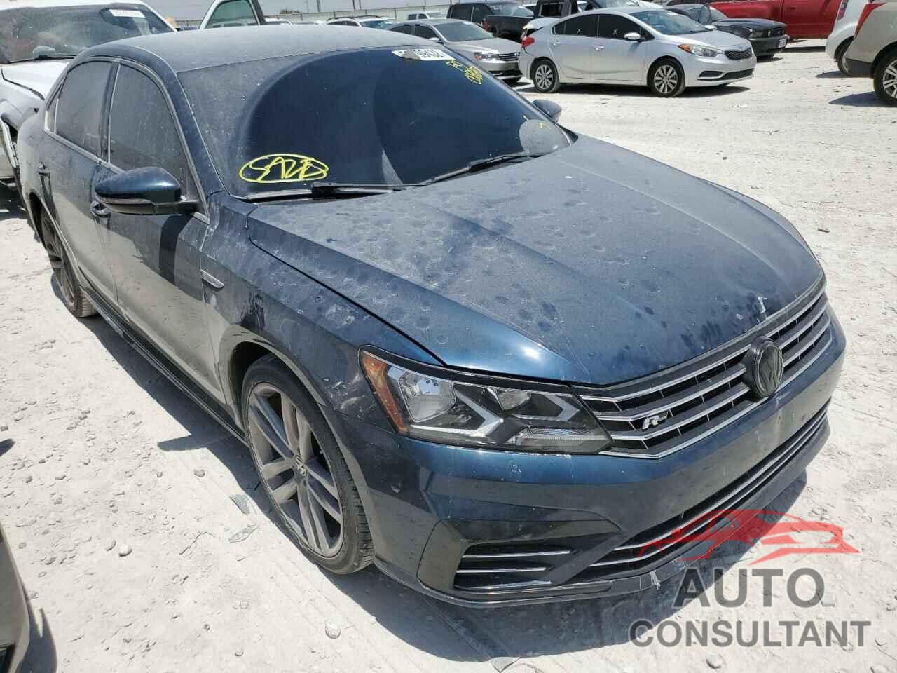 VOLKSWAGEN PASSAT 2018 - 1VWAA7A34JC008697