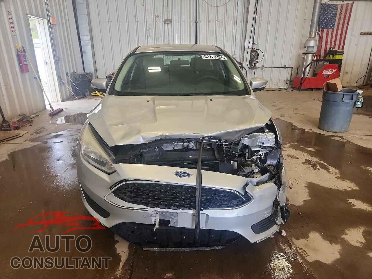 FORD FOCUS 2017 - 1FADP3K23HL279215