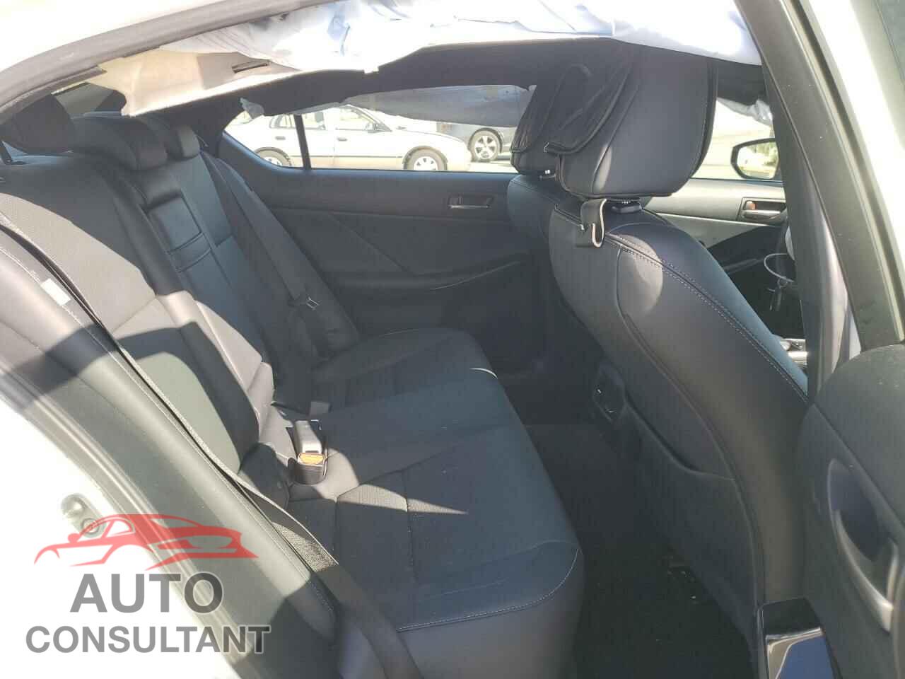 LEXUS IS 2021 - JTHCA1D29M5115392