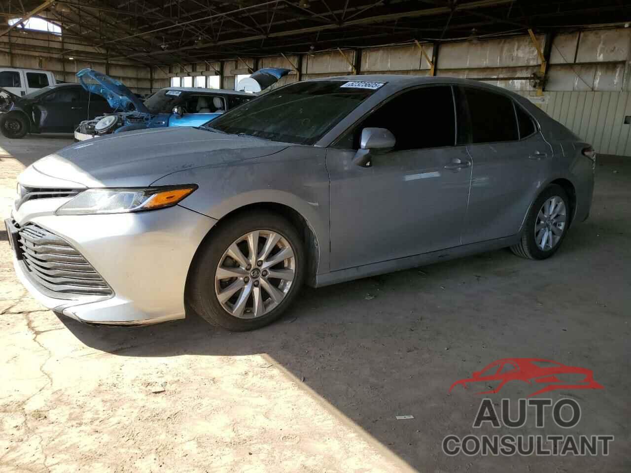 TOYOTA CAMRY 2018 - 4T1B11HKXJU528040