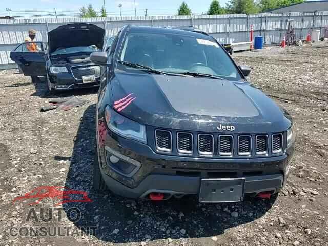 JEEP COMPASS 2017 - 3C4NJDDB1HT681760