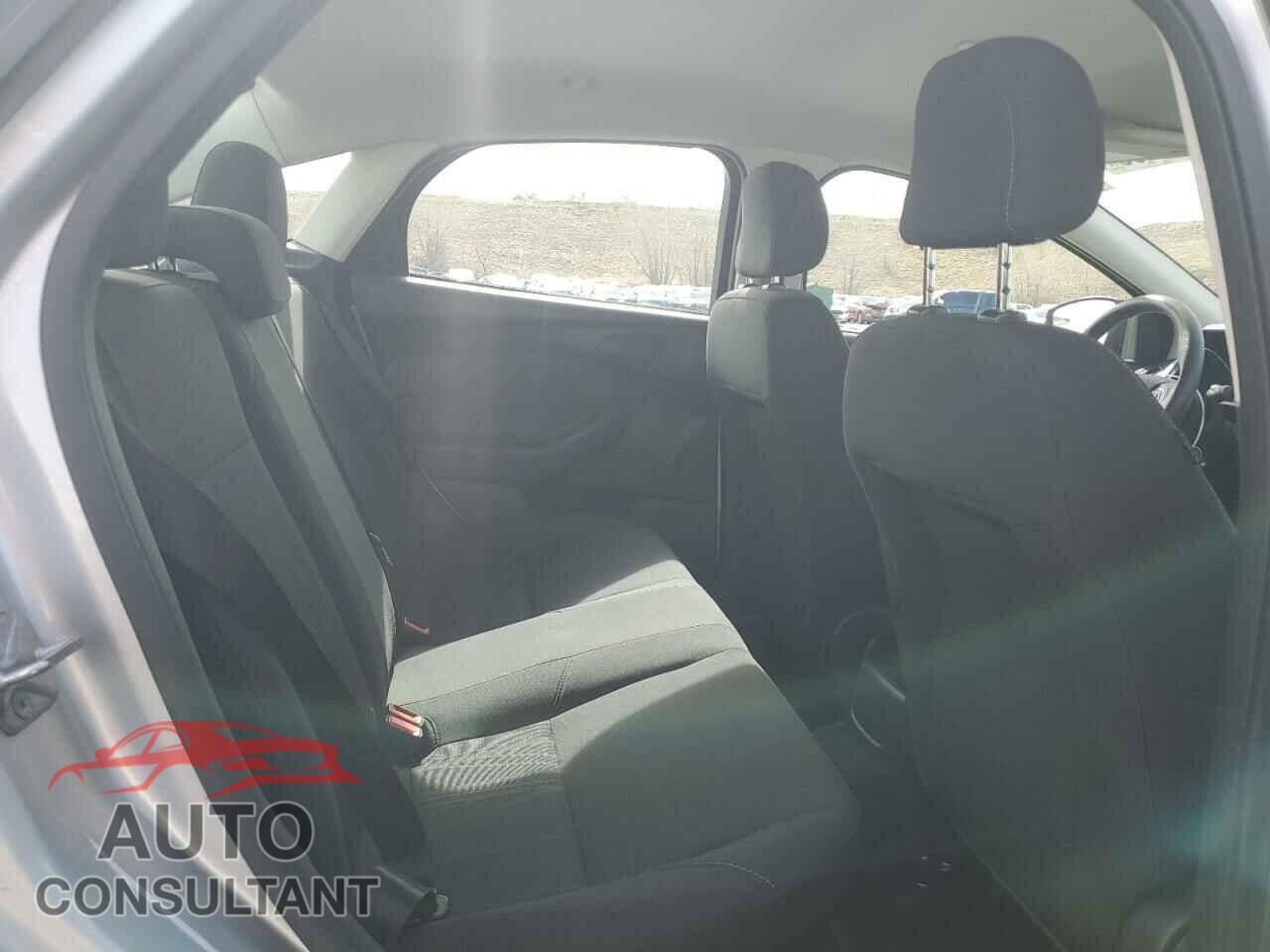 FORD FOCUS 2016 - 1FADP3E23GL228856