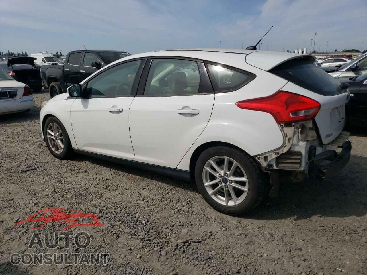 FORD FOCUS 2015 - 1FADP3K27FL324895