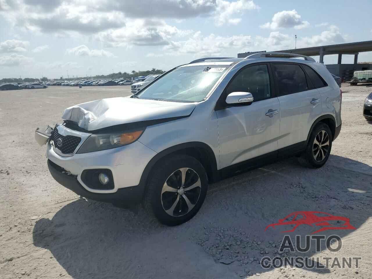 KIA SORENTO 2011 - 5XYKU4A2XBG023528