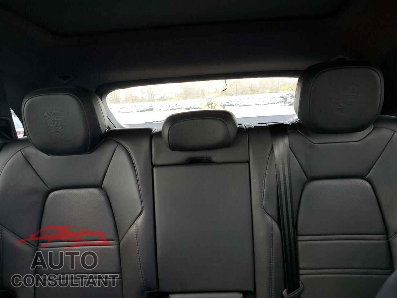 PORSCHE CAYENNE 2021 - WP1AA2AY6MDA05024