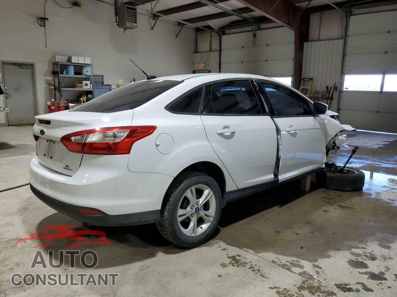 FORD FOCUS 2014 - 1FADP3F26EL175629