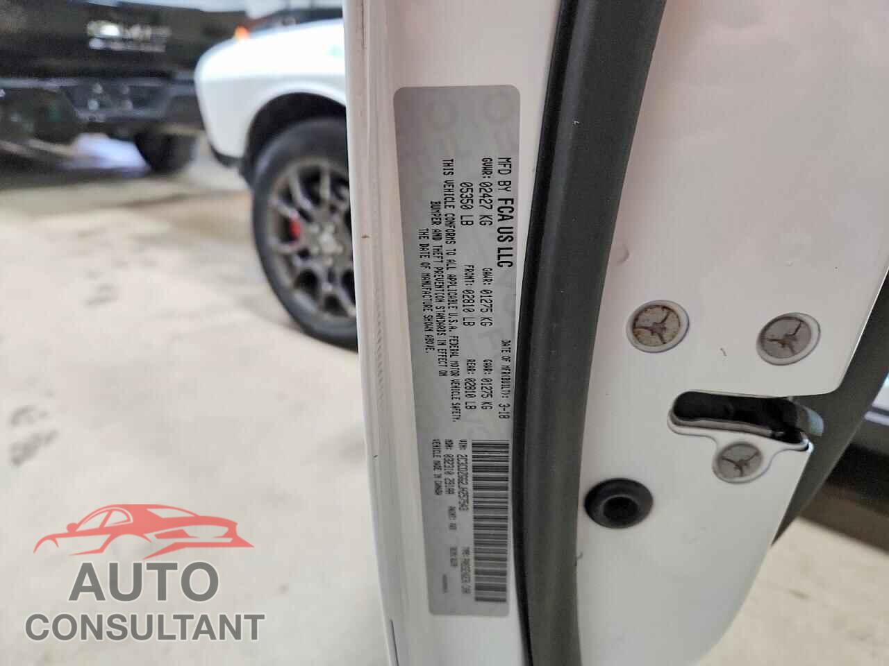 DODGE CHALLENGER 2018 - 2C3CDZGG2JH257543