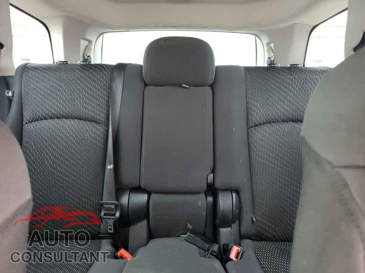 DODGE JOURNEY 2012 - 3C4PDCAB7CT204256